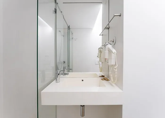 Guestready - Cathedral Design