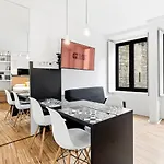 Guestready - Cathedral Design Apartmán *