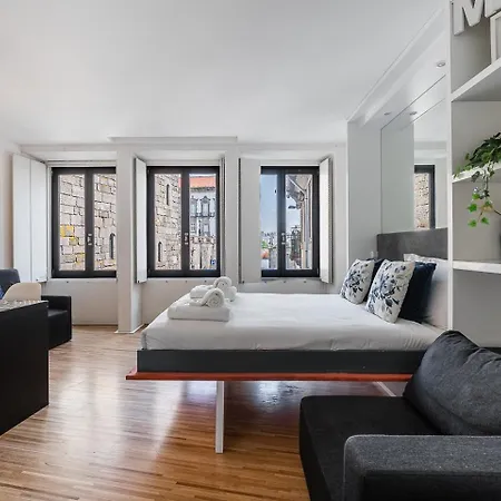 Guestready - Cathedral Design