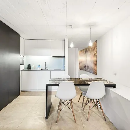 Guestready - Cathedral Design