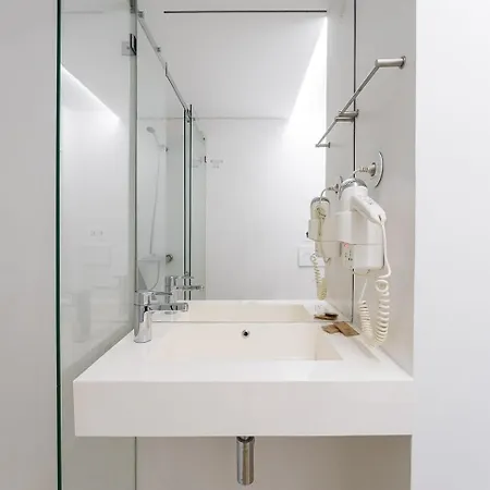 Guestready - Cathedral Design