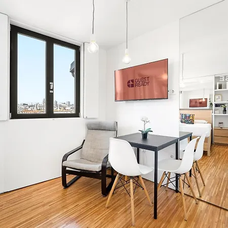 Guestready - Cathedral Design Apartman Porto