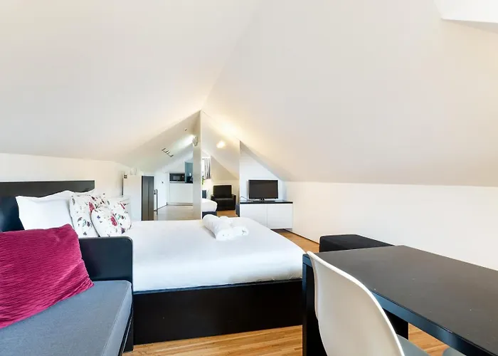 Guestready - Cathedral Design Apartment *