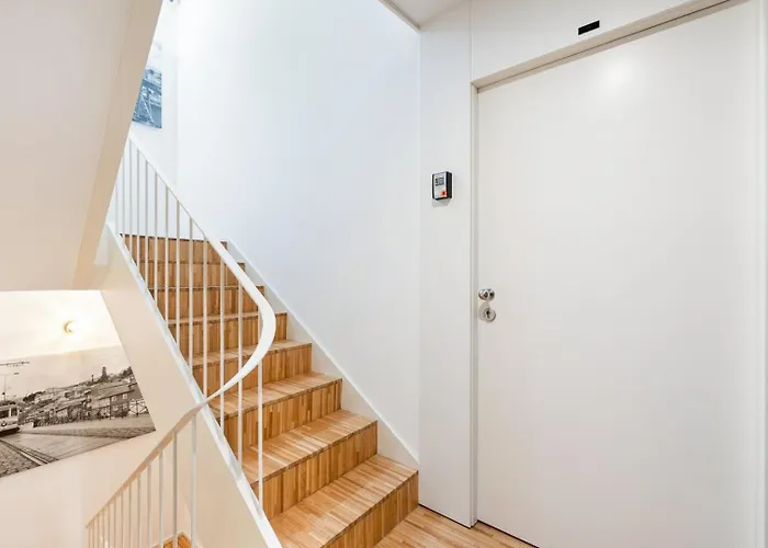 Guestready - Cathedral Design