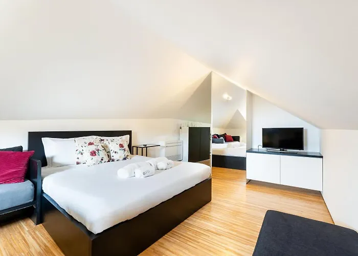 Guestready - Cathedral Design *