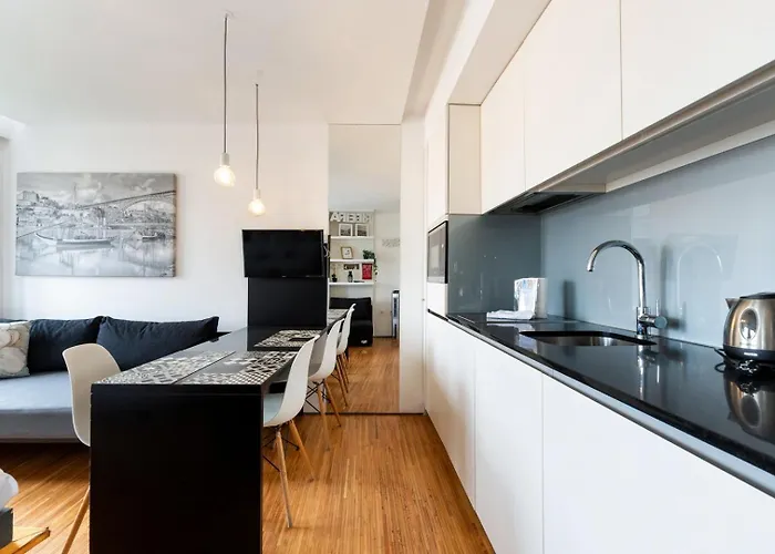 Guestready - Cathedral Design Apartment