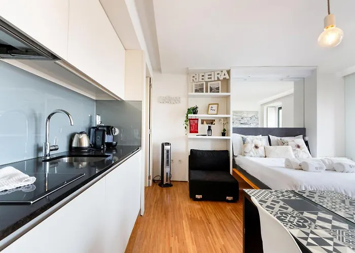 Guestready - Cathedral Design * Porto