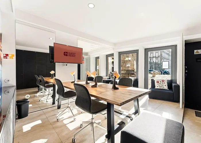 Guestready - Cathedral Design