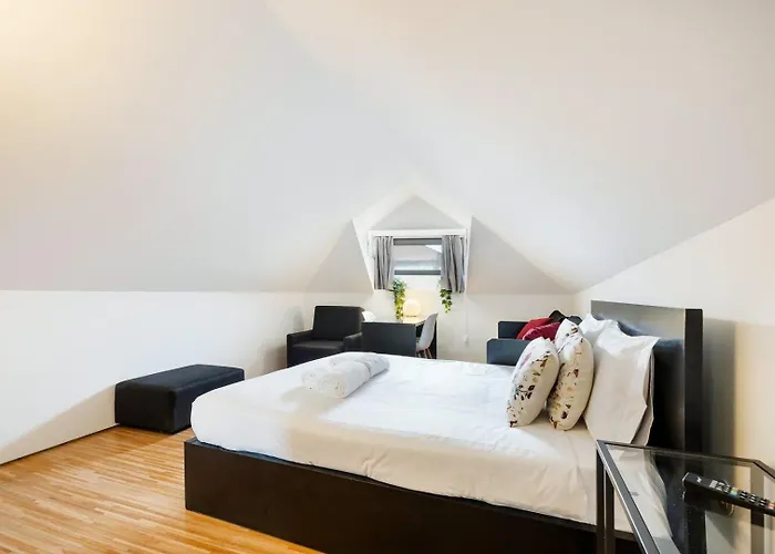 Appartement Guestready - Cathedral Design Oporto